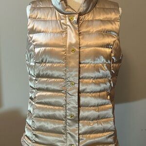 Lilly Pulitzer Gold Iliana Down Puffer Vest Size Large NWOT